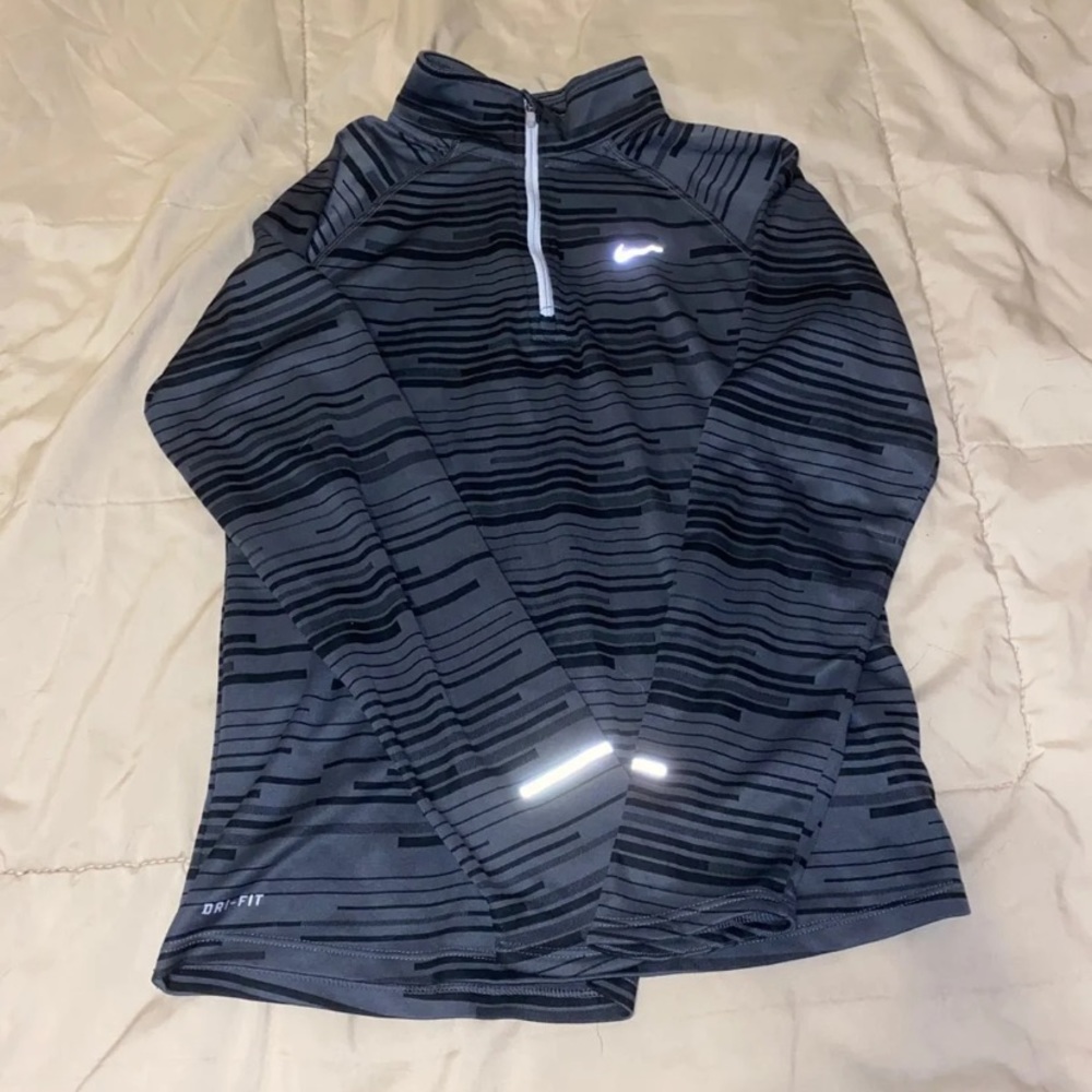 Nike Pullover
